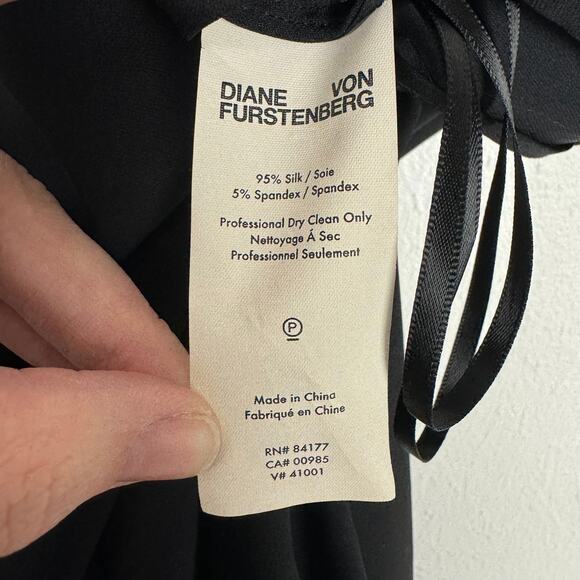 Diane von Furstenberg Black Bird Print Asymmetric Silk Jersey Ruffle Dress - Picture 11 of 12